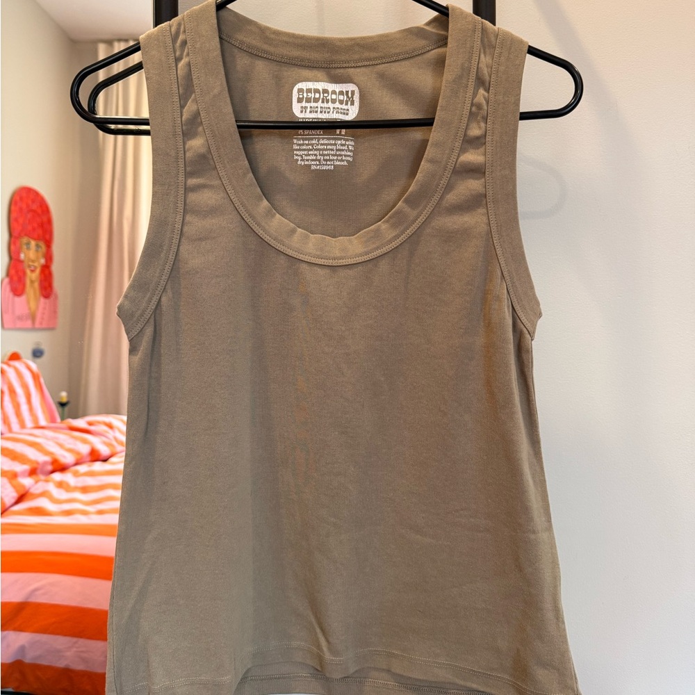 Big Bud Press Tank in Grey